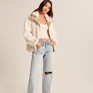 Cinched Cocoon Abercrombie Sherpa Full-Zip Jacket